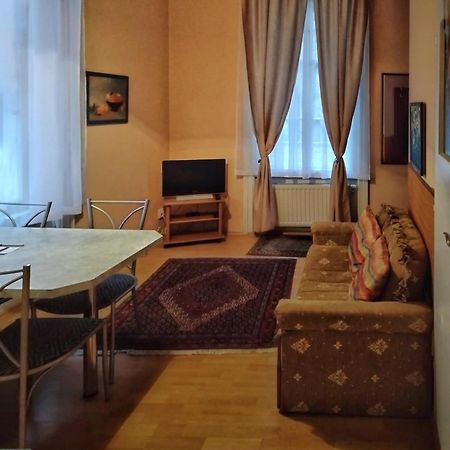 Apartamento Delux Kolonada Karlovy Vary Exterior foto